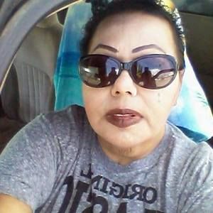 Meet your Posher, Lola